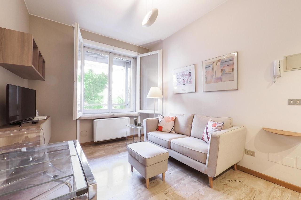 Contempora - Elvezia 8 - E15 * Milaan