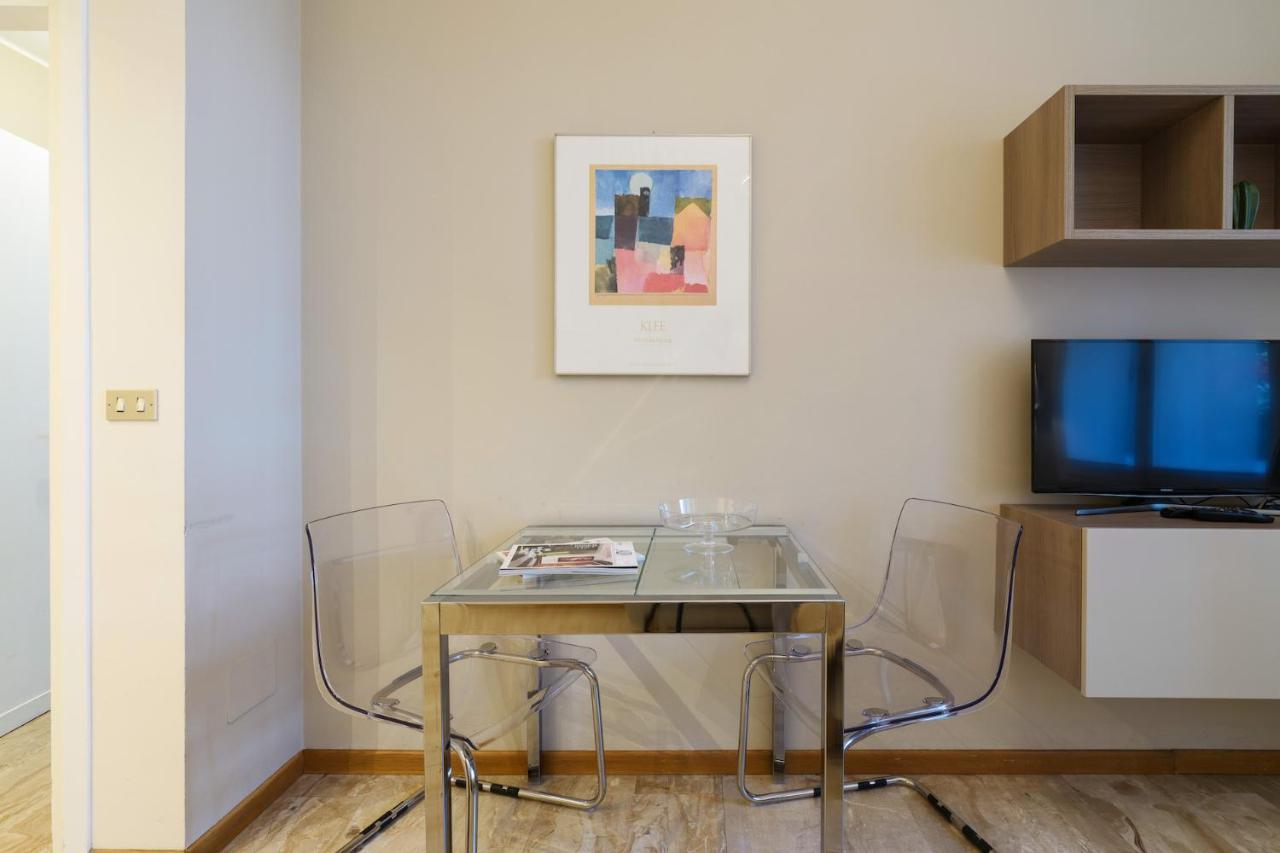 Appartement Contempora - Elvezia 8 - E15 *